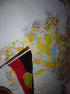 Map of Aboriginal Australia and Aboriginal flag